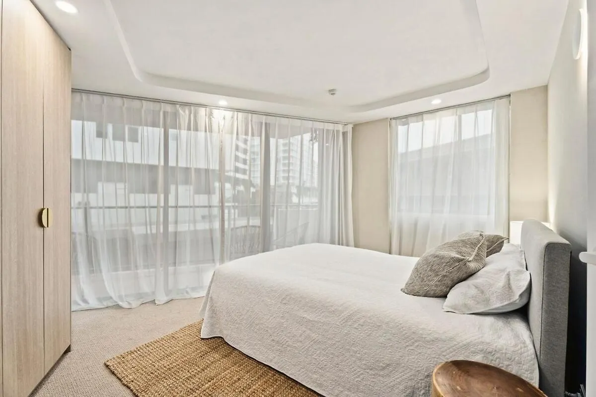 Luxury Living On Monaco Riverfront Gold Coast 0*,