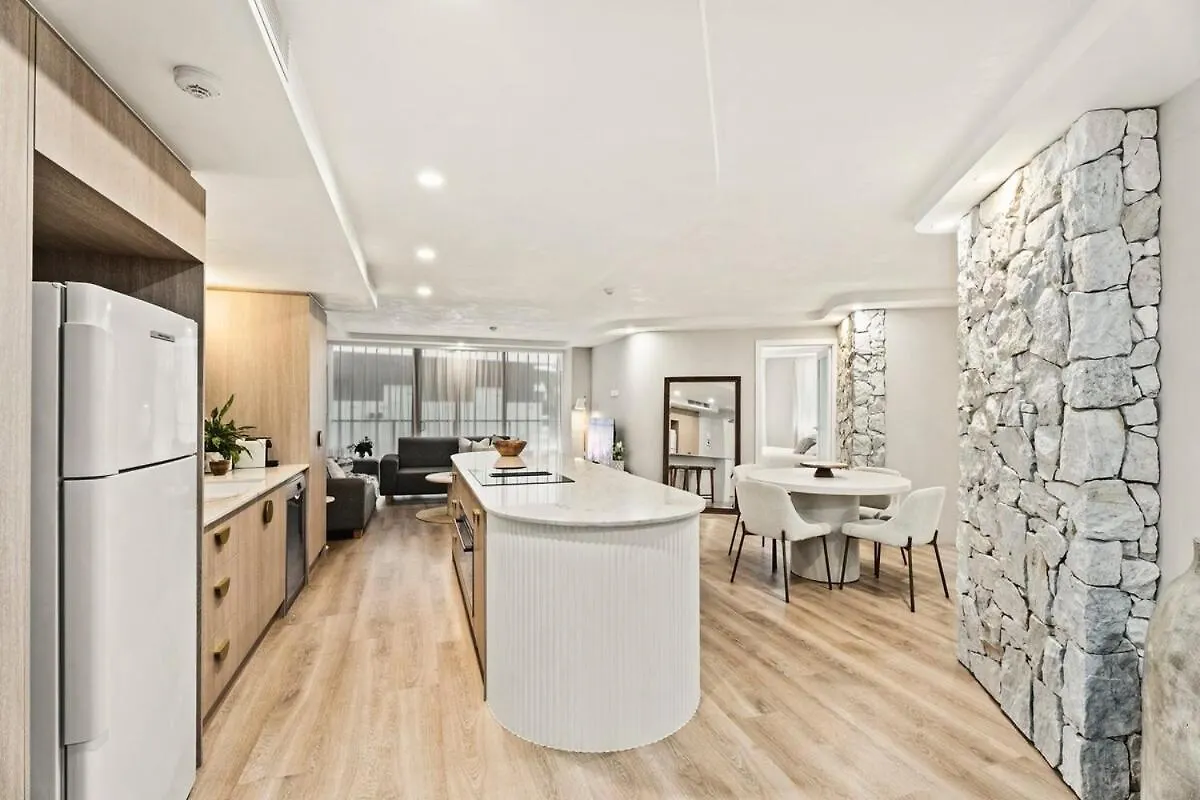 Luxury Living On Monaco Riverfront Gold Coast